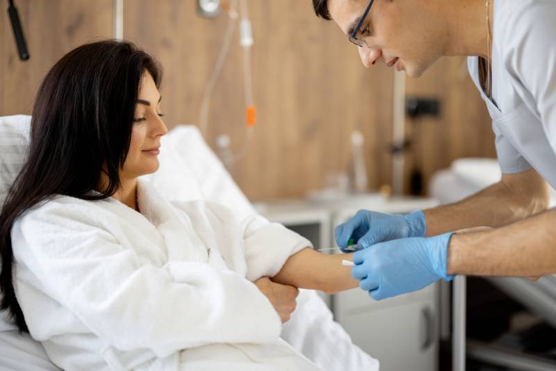 Antibiothérapie par perfusion – Un traitement efficace en toute sérénité